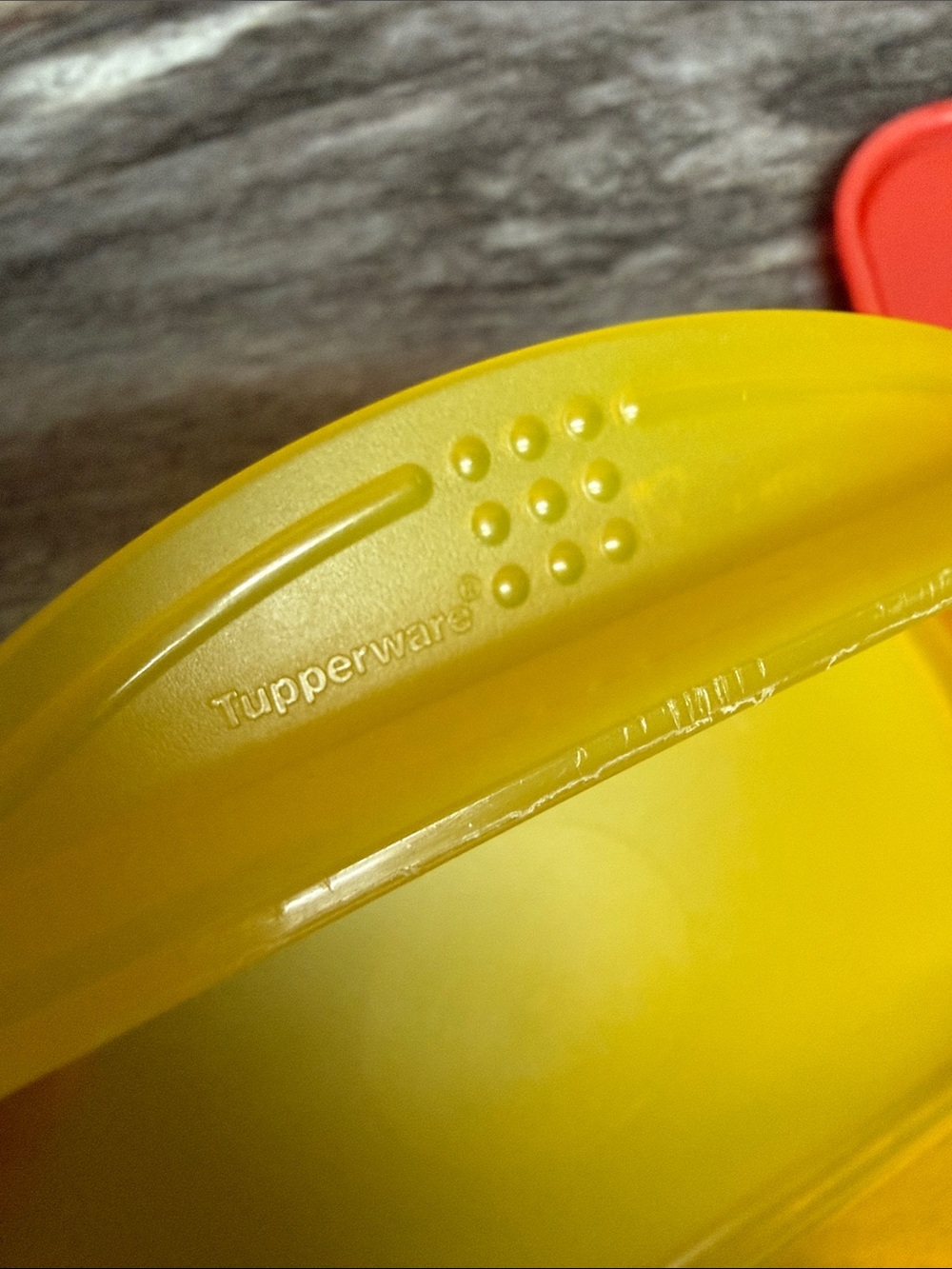 Tupperware Container - Picture 3 of 3